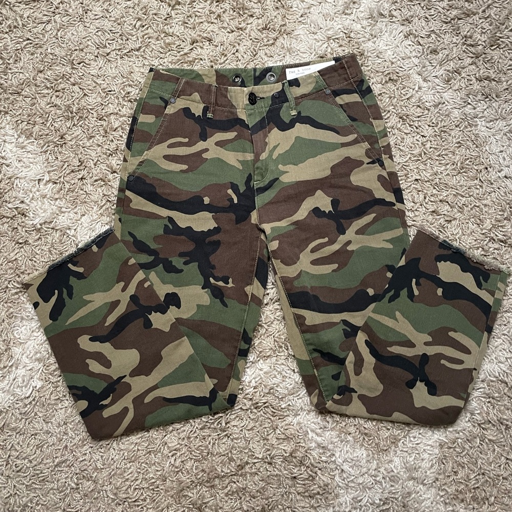 Rag & Bone camouflage pant Buckley frayed hem  size 25